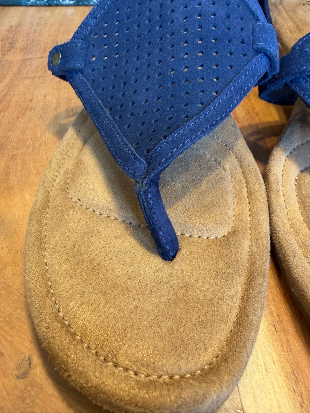 Koolaburra By UGG Coastal Chic Navy Leather Cork Wedge Sandals (EUC) - Picture 13 of 14